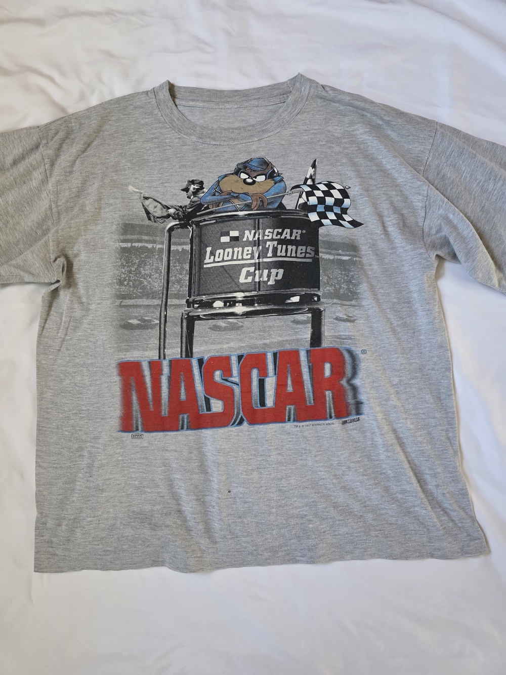 Warner Bros. Gray NASCAR Looney Tunes Cup Graphic Tee Taz Tasmanian Devil